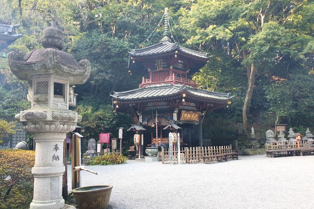 mizusawa-kannon-rokkakudo-gunma-japan Hexagonal Hall